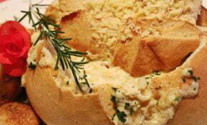 Sopa no Pão é sugestão do Rosario para o Inverno | Por Edith Auler