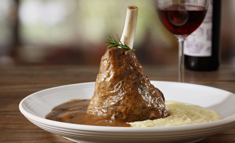 Abbraccio lança menu de inverno com corte especial de cordeiro ao molho de vinho e framboesas | Por Edith Auler