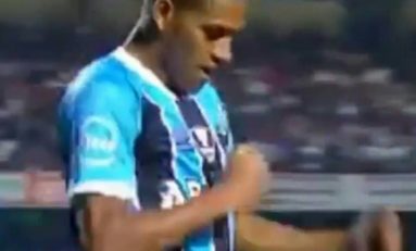 DORIVAL: SONHO DE TREINADOR É VER SEU TIME JOGAR COMO O GRÊMIO | Por Carlos Josias