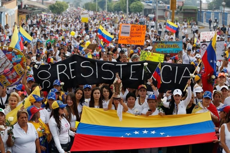 Na Venezuela a esquerda encaminha a ditadura, mesmo com protestos | Por Dilmar Isidoro