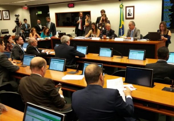 MAIS UM REMENDO, NÃO! | Por Germano Rigotto