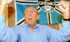 Dourado, Renato e Chacoalhada | Por Carlos Josias