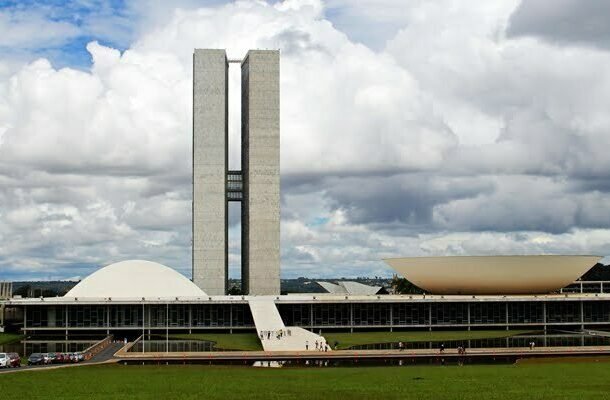 O que falta para que aprendam que corrupção mata? | Por Yeda Crusius