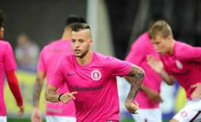 Na garra e no outubro rosa | Por Ricardo Soletti