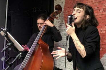 Feijoada e bossa em Porto Alegre com show de Melina Vaz