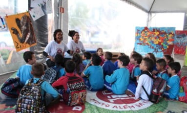 Cultura móvel - ﻿Projeto Desfoka reúne teatro, música, literatura e oficinas de arte