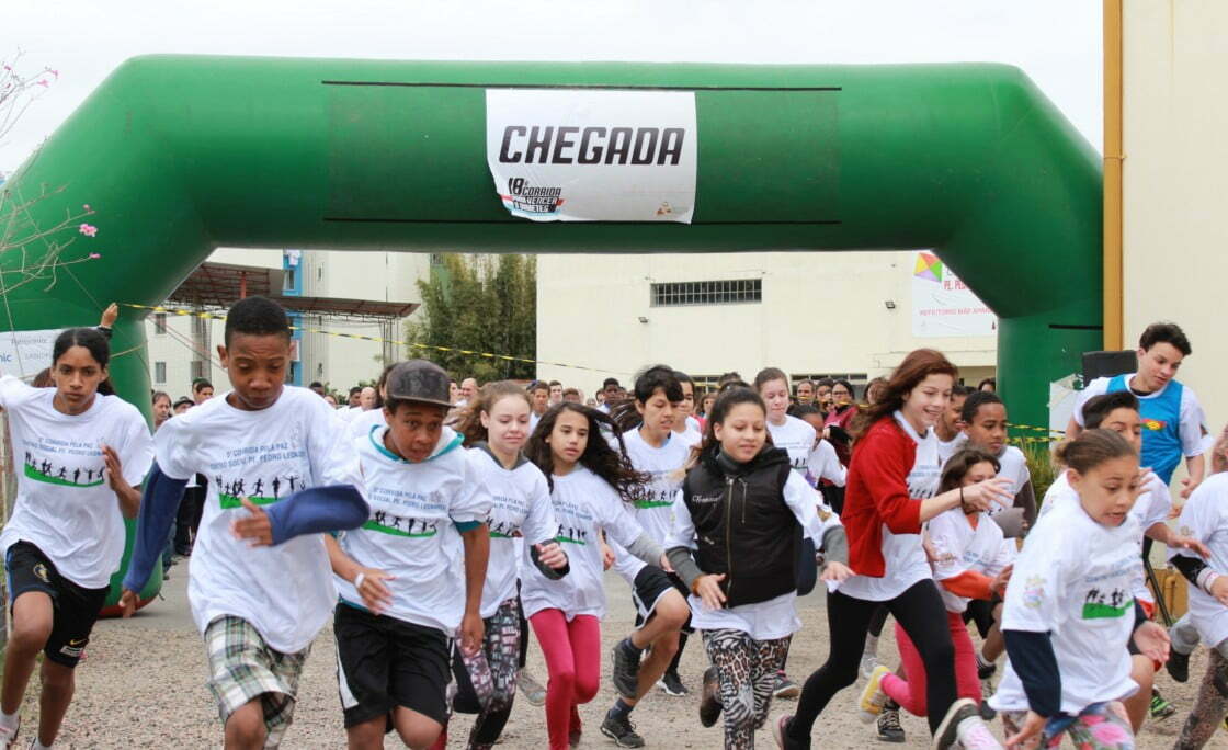 8ª Corrida pela Paz pede mais segurança para os moradores da Restinga