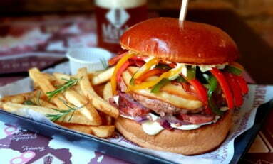 ﻿Mark Hamburgueria lança burger em homenagem a Semana Farroupilha