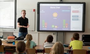 CI lança curso no exterior para professores de idiomas