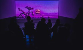 Exposição Antes do Azul, de Romy Pocztaruk, está em cartaz no Instituto Ling até março