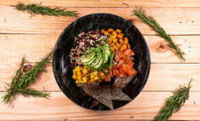 Para comer bem: Naked Experience apresenta combos para almoço e descontos na “healthy hour”