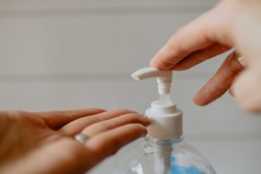Dez dicas e alertas sobre o uso e o manejo de produtos que auxiliam no combate ao Coronavírus