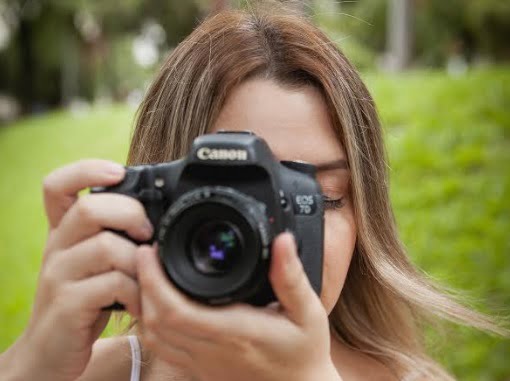 Cinco dicas de como fotografar em casa para gerar conteúdo nas redes sociais