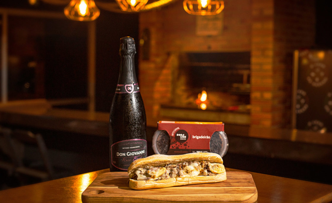 Delivery Experience com o jantar Ter Bons Amigos é um Luxo