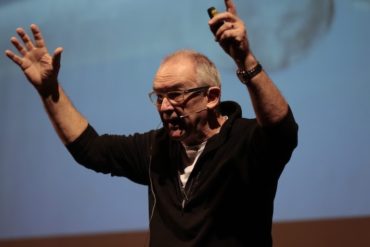 Instituto Ling realiza palestra on-line e gratuita com Charles Watson nesta quinta-feira