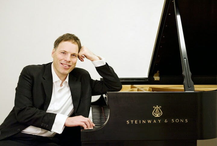 Pianista israelense Alon Goldstein prepara recital virtual para o público brasileiro
