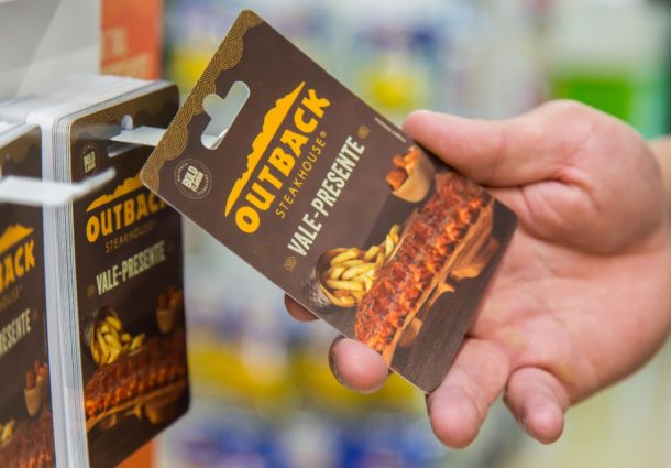 Outback lança Gift Card Varejo e anuncia venda nas lojas do Carrefour 