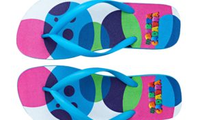 Em ação inédita, BarraShoppingSul reforça marca BarraCadabra com o lançamento de chinelinhos comemorativos