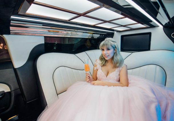 Tendências entre os jovens com festa em formato Drive-Thru