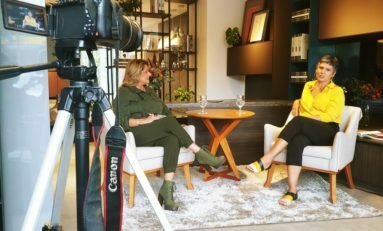 Programa da Regina estreia novo cenário