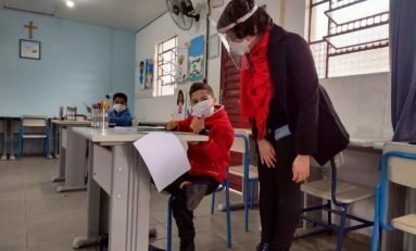 Centro Social Pe. Pedro Leonardi faz atendimento coletivo de crianças e jovens em situação de vulnerabilidade social