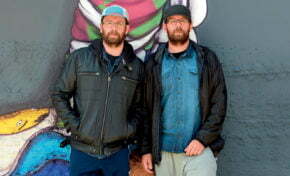 OsGemeos estampam capa de revista gaúcha