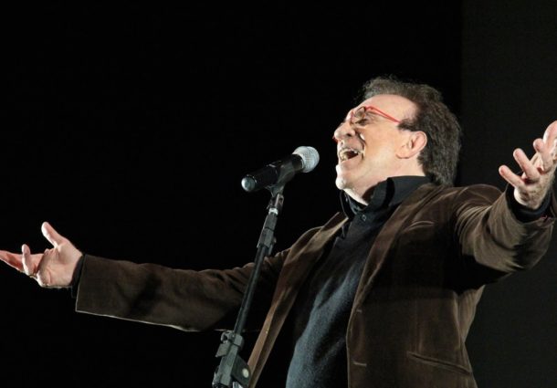 Moacyr Franco traz música, humor e descontração ao palco do Teatro do Bourbon Country em novembro