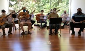 Oficina de Choro abre vagas presenciais e online para aulas gratuitas de instrumentos musicais e composição