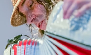 Cadica Cia. de Dança & Renato Borghetti estarão juntos em apresentação única, dia 31 de março, às 21h, no Teatro do Bourbon Country