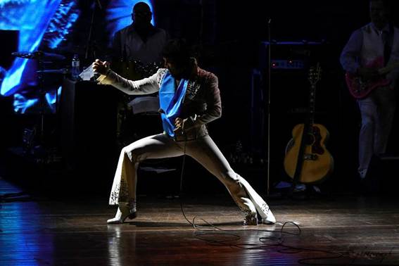 THE KING IS BACK – TRIBUTO A ELVIS PRESLEY