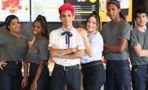 Inclusão e capacitação de mais 400 mil jovens em toda a América Latina   