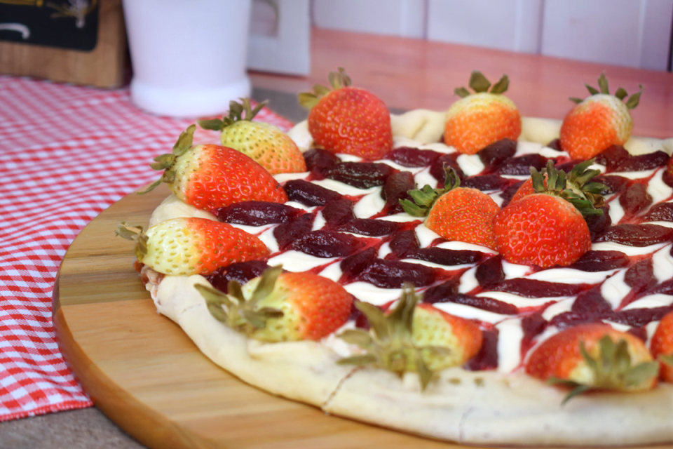 Bom Princípio Alimentos celebra o Dia Mundial da Pizza com publicação especial