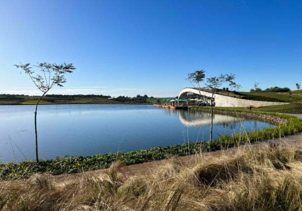 Mátria promove “Dia dos Pais” com churrasco campeiro e música gaúcha autoral à beira do lago 