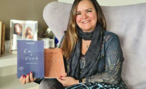 Maria José Garcez lança livro na capital