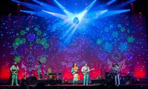 A MAGIA DOS SHOWS DA PALAVRA CANTADA CONFIRMA PASSAGEM EM PORTO ALEGRE