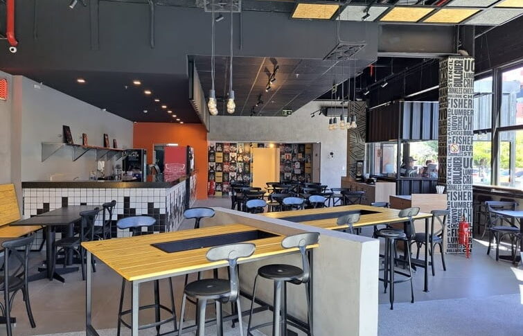 Bullguer inaugura primeira unidade no Sul do país