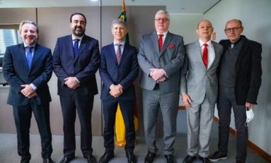 Procurador de Justiça, Fábio Roque Sbardellotto, é reconduzido à presidência da FMP