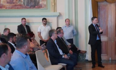 Diálogo com Brasília para garantir investimentos em infraestrutura