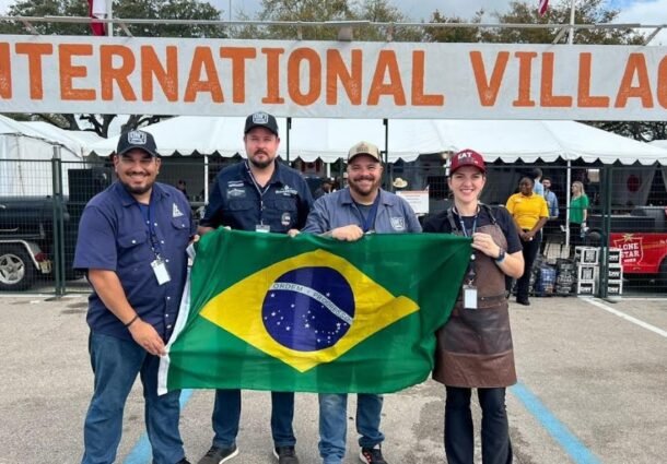 Time brasileiro liderado por gaúcho participa de um dos campeonatos de carne mais tradicionais do planeta