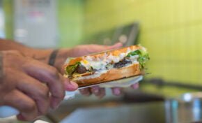 Ô Xiss, marca do Grupo Press em plena fase de expansão, chega ao coração do Bom Fim 