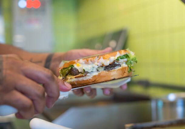 Ô Xiss, marca do Grupo Press em plena fase de expansão, chega ao coração do Bom Fim 