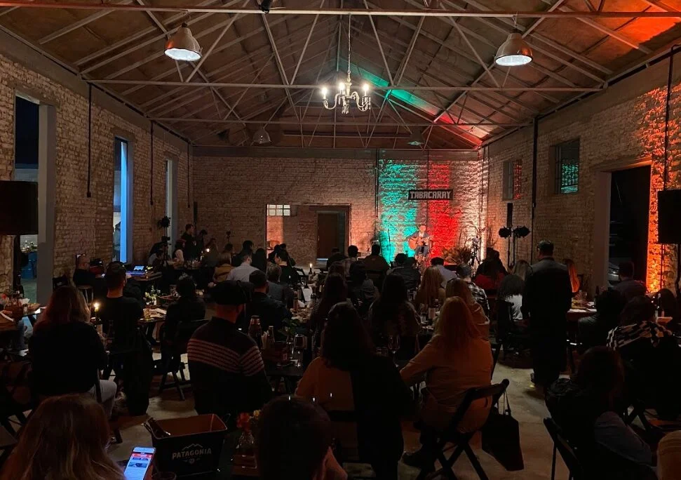 Rancho Tabacaray promove jantar especial em comemoração ao Dia dos Namorados, no sábado, 10 de junho, com show de Andréa Cavalheiro