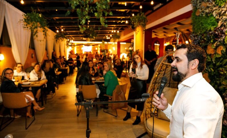 Terraço Leiteria inaugura novo espaço de drinks e parrilla em Porto Alegre