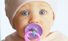 Por que os dentistas não recomendam a chupeta?