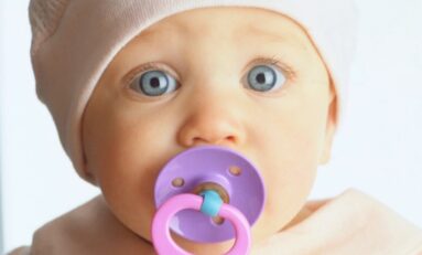 Por que os dentistas não recomendam a chupeta?