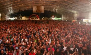Tradicional Festa Nacional do Moranguinho anuncia agenda de shows na edição de 2023