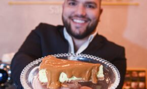 Doceria Zucker do Chef Gabriel Pita entra na trend da Barbie