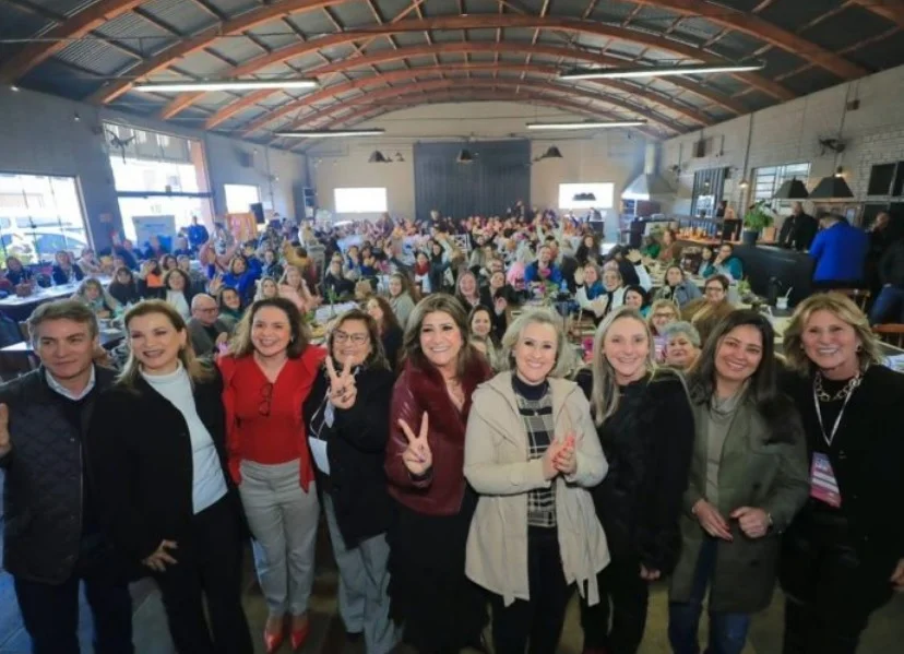 Deputada Patrícia Alba defende maior participação das mulheres na política, em encontro do MDB Mulher, em Veranópolis