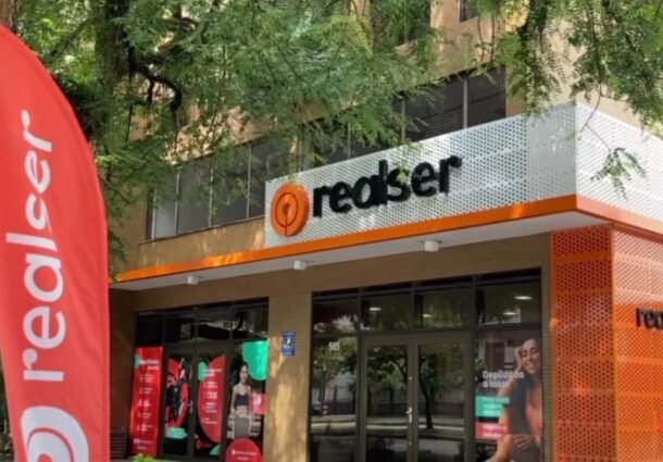 REALSER inaugura em grande estilo no bairro Praia de Belas