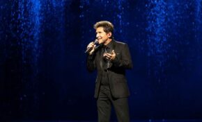 Devido ao grande sucesso, Daniel volta a Porto Alegre com turnê que comemora 40 anos de carreira
